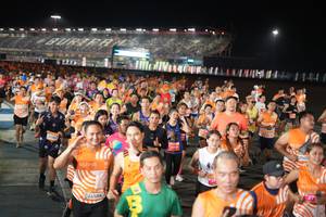 BIB: 410, 24588
                            <button type="button" onclick="openModal(23214747)" class="btn btn-primary btn-sm float-right btn-popup" data-toggle="modal" data-target=".modal-high-quality">
                        <i class="fas fa-shopping-cart"></i> Add to Cart
                    </button>
                                            <button type="button" onclick="isThisMe(23214747, true)" class="btn btn-success btn-sm float-right btn-popup btn-isme hidden" data-toggle="tooltip" data-placement="bottom" title="นี่คือรูปของคุณใช่ไหม คลิกที่นี่เพื่อเอาเข้าอัลบั้ม">
                        <i class="fas fa-plus"></i> Add to album
                    </button>
                    <button type="button" onclick="isThisMe(23214747, false)" class="btn btn-warning btn-sm float-right btn-popup btn-isnotme hidden">
                        <i class="fas fa-ban"></i> Remove from album
                    </button>