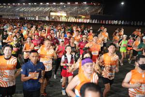 BIB: 2490, 2400, 25043, 2434, 211, 2032
                            <button type="button" onclick="openModal(23176335)" class="btn btn-primary btn-sm float-right btn-popup" data-toggle="modal" data-target=".modal-high-quality">
                        <i class="fas fa-shopping-cart"></i> Add to Cart
                    </button>
                                            <button type="button" onclick="isThisMe(23176335, true)" class="btn btn-success btn-sm float-right btn-popup btn-isme hidden" data-toggle="tooltip" data-placement="bottom" title="นี่คือรูปของคุณใช่ไหม คลิกที่นี่เพื่อเอาเข้าอัลบั้ม">
                        <i class="fas fa-plus"></i> Add to album
                    </button>
                    <button type="button" onclick="isThisMe(23176335, false)" class="btn btn-warning btn-sm float-right btn-popup btn-isnotme hidden">
                        <i class="fas fa-ban"></i> Remove from album
                    </button>