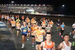 BIB: 
                            <button type="button" onclick="openModal(23062378)" class="btn btn-primary btn-sm float-right btn-popup" data-toggle="modal" data-target=".modal-high-quality">
                        <i class="fas fa-shopping-cart"></i> Add to Cart
                    </button>
                                            <button type="button" onclick="isThisMe(23062378, true)" class="btn btn-success btn-sm float-right btn-popup btn-isme hidden" data-toggle="tooltip" data-placement="bottom" title="นี่คือรูปของคุณใช่ไหม คลิกที่นี่เพื่อเอาเข้าอัลบั้ม">
                        <i class="fas fa-plus"></i> Add to album
                    </button>
                    <button type="button" onclick="isThisMe(23062378, false)" class="btn btn-warning btn-sm float-right btn-popup btn-isnotme hidden">
                        <i class="fas fa-ban"></i> Remove from album
                    </button>