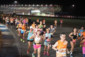 BIB: 26708, 22774, 29122
                            <button type="button" onclick="openModal(23090070)" class="btn btn-primary btn-sm float-right btn-popup" data-toggle="modal" data-target=".modal-high-quality">
                        <i class="fas fa-shopping-cart"></i> Add to Cart
                    </button>
                                            <button type="button" onclick="isThisMe(23090070, true)" class="btn btn-success btn-sm float-right btn-popup btn-isme hidden" data-toggle="tooltip" data-placement="bottom" title="นี่คือรูปของคุณใช่ไหม คลิกที่นี่เพื่อเอาเข้าอัลบั้ม">
                        <i class="fas fa-plus"></i> Add to album
                    </button>
                    <button type="button" onclick="isThisMe(23090070, false)" class="btn btn-warning btn-sm float-right btn-popup btn-isnotme hidden">
                        <i class="fas fa-ban"></i> Remove from album
                    </button>