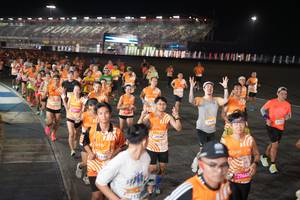 BIB: 2036, 29942, 27460
                            <button type="button" onclick="openModal(23105185)" class="btn btn-primary btn-sm float-right btn-popup" data-toggle="modal" data-target=".modal-high-quality">
                        <i class="fas fa-shopping-cart"></i> Add to Cart
                    </button>
                                            <button type="button" onclick="isThisMe(23105185, true)" class="btn btn-success btn-sm float-right btn-popup btn-isme hidden" data-toggle="tooltip" data-placement="bottom" title="นี่คือรูปของคุณใช่ไหม คลิกที่นี่เพื่อเอาเข้าอัลบั้ม">
                        <i class="fas fa-plus"></i> Add to album
                    </button>
                    <button type="button" onclick="isThisMe(23105185, false)" class="btn btn-warning btn-sm float-right btn-popup btn-isnotme hidden">
                        <i class="fas fa-ban"></i> Remove from album
                    </button>