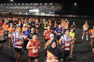 BIB: 3387, 25025, 24302, 24075
                            <button type="button" onclick="openModal(23167131)" class="btn btn-primary btn-sm float-right btn-popup" data-toggle="modal" data-target=".modal-high-quality">
                        <i class="fas fa-shopping-cart"></i> Add to Cart
                    </button>
                                            <button type="button" onclick="isThisMe(23167131, true)" class="btn btn-success btn-sm float-right btn-popup btn-isme hidden" data-toggle="tooltip" data-placement="bottom" title="นี่คือรูปของคุณใช่ไหม คลิกที่นี่เพื่อเอาเข้าอัลบั้ม">
                        <i class="fas fa-plus"></i> Add to album
                    </button>
                    <button type="button" onclick="isThisMe(23167131, false)" class="btn btn-warning btn-sm float-right btn-popup btn-isnotme hidden">
                        <i class="fas fa-ban"></i> Remove from album
                    </button>