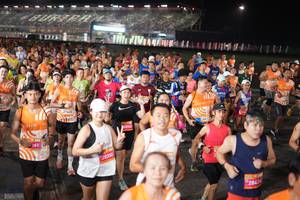 BIB: 417, 565, 21435, 28350, 287, 243, 2842
                            <button type="button" onclick="openModal(23207630)" class="btn btn-primary btn-sm float-right btn-popup" data-toggle="modal" data-target=".modal-high-quality">
                        <i class="fas fa-shopping-cart"></i> Add to Cart
                    </button>
                                            <button type="button" onclick="isThisMe(23207630, true)" class="btn btn-success btn-sm float-right btn-popup btn-isme hidden" data-toggle="tooltip" data-placement="bottom" title="นี่คือรูปของคุณใช่ไหม คลิกที่นี่เพื่อเอาเข้าอัลบั้ม">
                        <i class="fas fa-plus"></i> Add to album
                    </button>
                    <button type="button" onclick="isThisMe(23207630, false)" class="btn btn-warning btn-sm float-right btn-popup btn-isnotme hidden">
                        <i class="fas fa-ban"></i> Remove from album
                    </button>