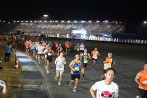 BIB: 211
                            <button type="button" onclick="openModal(23044402)" class="btn btn-primary btn-sm float-right btn-popup" data-toggle="modal" data-target=".modal-high-quality">
                        <i class="fas fa-shopping-cart"></i> Add to Cart
                    </button>
                                            <button type="button" onclick="isThisMe(23044402, true)" class="btn btn-success btn-sm float-right btn-popup btn-isme hidden" data-toggle="tooltip" data-placement="bottom" title="นี่คือรูปของคุณใช่ไหม คลิกที่นี่เพื่อเอาเข้าอัลบั้ม">
                        <i class="fas fa-plus"></i> Add to album
                    </button>
                    <button type="button" onclick="isThisMe(23044402, false)" class="btn btn-warning btn-sm float-right btn-popup btn-isnotme hidden">
                        <i class="fas fa-ban"></i> Remove from album
                    </button>