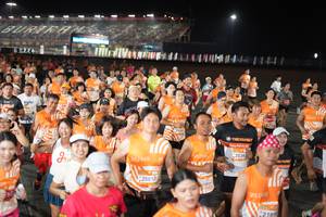 BIB: 1418, 25010, 7720, 25393, 2189, 225
                            <button type="button" onclick="openModal(23238054)" class="btn btn-primary btn-sm float-right btn-popup" data-toggle="modal" data-target=".modal-high-quality">
                        <i class="fas fa-shopping-cart"></i> Add to Cart
                    </button>
                                            <button type="button" onclick="isThisMe(23238054, true)" class="btn btn-success btn-sm float-right btn-popup btn-isme hidden" data-toggle="tooltip" data-placement="bottom" title="นี่คือรูปของคุณใช่ไหม คลิกที่นี่เพื่อเอาเข้าอัลบั้ม">
                        <i class="fas fa-plus"></i> Add to album
                    </button>
                    <button type="button" onclick="isThisMe(23238054, false)" class="btn btn-warning btn-sm float-right btn-popup btn-isnotme hidden">
                        <i class="fas fa-ban"></i> Remove from album
                    </button>