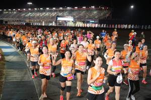 BIB: 29364, 261, 29292, 2232
                            <button type="button" onclick="openModal(23224707)" class="btn btn-primary btn-sm float-right btn-popup" data-toggle="modal" data-target=".modal-high-quality">
                        <i class="fas fa-shopping-cart"></i> Add to Cart
                    </button>
                                            <button type="button" onclick="isThisMe(23224707, true)" class="btn btn-success btn-sm float-right btn-popup btn-isme hidden" data-toggle="tooltip" data-placement="bottom" title="นี่คือรูปของคุณใช่ไหม คลิกที่นี่เพื่อเอาเข้าอัลบั้ม">
                        <i class="fas fa-plus"></i> Add to album
                    </button>
                    <button type="button" onclick="isThisMe(23224707, false)" class="btn btn-warning btn-sm float-right btn-popup btn-isnotme hidden">
                        <i class="fas fa-ban"></i> Remove from album
                    </button>