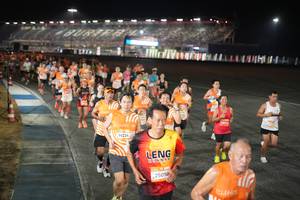 BIB: 211, 98224, 250
                            <button type="button" onclick="openModal(23076824)" class="btn btn-primary btn-sm float-right btn-popup" data-toggle="modal" data-target=".modal-high-quality">
                        <i class="fas fa-shopping-cart"></i> Add to Cart
                    </button>
                                            <button type="button" onclick="isThisMe(23076824, true)" class="btn btn-success btn-sm float-right btn-popup btn-isme hidden" data-toggle="tooltip" data-placement="bottom" title="นี่คือรูปของคุณใช่ไหม คลิกที่นี่เพื่อเอาเข้าอัลบั้ม">
                        <i class="fas fa-plus"></i> Add to album
                    </button>
                    <button type="button" onclick="isThisMe(23076824, false)" class="btn btn-warning btn-sm float-right btn-popup btn-isnotme hidden">
                        <i class="fas fa-ban"></i> Remove from album
                    </button>