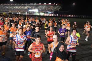 BIB: 23387, 25025, 24302
                            <button type="button" onclick="openModal(23167160)" class="btn btn-primary btn-sm float-right btn-popup" data-toggle="modal" data-target=".modal-high-quality">
                        <i class="fas fa-shopping-cart"></i> Add to Cart
                    </button>
                                            <button type="button" onclick="isThisMe(23167160, true)" class="btn btn-success btn-sm float-right btn-popup btn-isme hidden" data-toggle="tooltip" data-placement="bottom" title="นี่คือรูปของคุณใช่ไหม คลิกที่นี่เพื่อเอาเข้าอัลบั้ม">
                        <i class="fas fa-plus"></i> Add to album
                    </button>
                    <button type="button" onclick="isThisMe(23167160, false)" class="btn btn-warning btn-sm float-right btn-popup btn-isnotme hidden">
                        <i class="fas fa-ban"></i> Remove from album
                    </button>