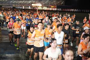 BIB: 22070, 2623, 20100, 2131, 70689, 22448, 439, 214, 
                            <button type="button" onclick="openModal(23202372)" class="btn btn-primary btn-sm float-right btn-popup" data-toggle="modal" data-target=".modal-high-quality">
                        <i class="fas fa-shopping-cart"></i> Add to Cart
                    </button>
                                            <button type="button" onclick="isThisMe(23202372, true)" class="btn btn-success btn-sm float-right btn-popup btn-isme hidden" data-toggle="tooltip" data-placement="bottom" title="นี่คือรูปของคุณใช่ไหม คลิกที่นี่เพื่อเอาเข้าอัลบั้ม">
                        <i class="fas fa-plus"></i> Add to album
                    </button>
                    <button type="button" onclick="isThisMe(23202372, false)" class="btn btn-warning btn-sm float-right btn-popup btn-isnotme hidden">
                        <i class="fas fa-ban"></i> Remove from album
                    </button>
