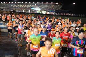 BIB: 24385, 22849, 21560, 98206
                            <button type="button" onclick="openModal(23140354)" class="btn btn-primary btn-sm float-right btn-popup" data-toggle="modal" data-target=".modal-high-quality">
                        <i class="fas fa-shopping-cart"></i> Add to Cart
                    </button>
                                            <button type="button" onclick="isThisMe(23140354, true)" class="btn btn-success btn-sm float-right btn-popup btn-isme hidden" data-toggle="tooltip" data-placement="bottom" title="นี่คือรูปของคุณใช่ไหม คลิกที่นี่เพื่อเอาเข้าอัลบั้ม">
                        <i class="fas fa-plus"></i> Add to album
                    </button>
                    <button type="button" onclick="isThisMe(23140354, false)" class="btn btn-warning btn-sm float-right btn-popup btn-isnotme hidden">
                        <i class="fas fa-ban"></i> Remove from album
                    </button>