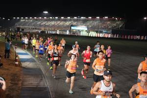 BIB: 20182
                            <button type="button" onclick="openModal(23040869)" class="btn btn-primary btn-sm float-right btn-popup" data-toggle="modal" data-target=".modal-high-quality">
                        <i class="fas fa-shopping-cart"></i> Add to Cart
                    </button>
                                            <button type="button" onclick="isThisMe(23040869, true)" class="btn btn-success btn-sm float-right btn-popup btn-isme hidden" data-toggle="tooltip" data-placement="bottom" title="นี่คือรูปของคุณใช่ไหม คลิกที่นี่เพื่อเอาเข้าอัลบั้ม">
                        <i class="fas fa-plus"></i> Add to album
                    </button>
                    <button type="button" onclick="isThisMe(23040869, false)" class="btn btn-warning btn-sm float-right btn-popup btn-isnotme hidden">
                        <i class="fas fa-ban"></i> Remove from album
                    </button>