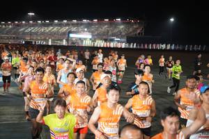BIB: 21038, 27830, 23549, 2080, 798
                            <button type="button" onclick="openModal(23112442)" class="btn btn-primary btn-sm float-right btn-popup" data-toggle="modal" data-target=".modal-high-quality">
                        <i class="fas fa-shopping-cart"></i> Add to Cart
                    </button>
                                            <button type="button" onclick="isThisMe(23112442, true)" class="btn btn-success btn-sm float-right btn-popup btn-isme hidden" data-toggle="tooltip" data-placement="bottom" title="นี่คือรูปของคุณใช่ไหม คลิกที่นี่เพื่อเอาเข้าอัลบั้ม">
                        <i class="fas fa-plus"></i> Add to album
                    </button>
                    <button type="button" onclick="isThisMe(23112442, false)" class="btn btn-warning btn-sm float-right btn-popup btn-isnotme hidden">
                        <i class="fas fa-ban"></i> Remove from album
                    </button>