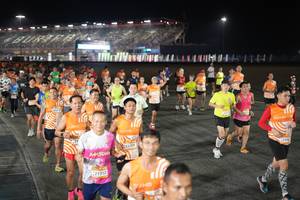 BIB: 21713, 23359, 2370
                            <button type="button" onclick="openModal(23150032)" class="btn btn-primary btn-sm float-right btn-popup" data-toggle="modal" data-target=".modal-high-quality">
                        <i class="fas fa-shopping-cart"></i> Add to Cart
                    </button>
                                            <button type="button" onclick="isThisMe(23150032, true)" class="btn btn-success btn-sm float-right btn-popup btn-isme hidden" data-toggle="tooltip" data-placement="bottom" title="นี่คือรูปของคุณใช่ไหม คลิกที่นี่เพื่อเอาเข้าอัลบั้ม">
                        <i class="fas fa-plus"></i> Add to album
                    </button>
                    <button type="button" onclick="isThisMe(23150032, false)" class="btn btn-warning btn-sm float-right btn-popup btn-isnotme hidden">
                        <i class="fas fa-ban"></i> Remove from album
                    </button>