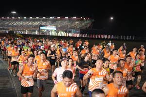 BIB: 23280, 24701, 205
                            <button type="button" onclick="openModal(23138680)" class="btn btn-primary btn-sm float-right btn-popup" data-toggle="modal" data-target=".modal-high-quality">
                        <i class="fas fa-shopping-cart"></i> Add to Cart
                    </button>
                                            <button type="button" onclick="isThisMe(23138680, true)" class="btn btn-success btn-sm float-right btn-popup btn-isme hidden" data-toggle="tooltip" data-placement="bottom" title="นี่คือรูปของคุณใช่ไหม คลิกที่นี่เพื่อเอาเข้าอัลบั้ม">
                        <i class="fas fa-plus"></i> Add to album
                    </button>
                    <button type="button" onclick="isThisMe(23138680, false)" class="btn btn-warning btn-sm float-right btn-popup btn-isnotme hidden">
                        <i class="fas fa-ban"></i> Remove from album
                    </button>