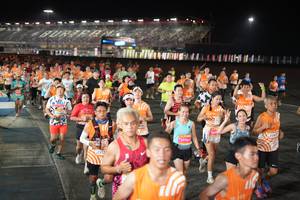 BIB: 24335, 29782, 2401
                            <button type="button" onclick="openModal(23161194)" class="btn btn-primary btn-sm float-right btn-popup" data-toggle="modal" data-target=".modal-high-quality">
                        <i class="fas fa-shopping-cart"></i> Add to Cart
                    </button>
                                            <button type="button" onclick="isThisMe(23161194, true)" class="btn btn-success btn-sm float-right btn-popup btn-isme hidden" data-toggle="tooltip" data-placement="bottom" title="นี่คือรูปของคุณใช่ไหม คลิกที่นี่เพื่อเอาเข้าอัลบั้ม">
                        <i class="fas fa-plus"></i> Add to album
                    </button>
                    <button type="button" onclick="isThisMe(23161194, false)" class="btn btn-warning btn-sm float-right btn-popup btn-isnotme hidden">
                        <i class="fas fa-ban"></i> Remove from album
                    </button>