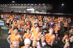 BIB: 21208, 3210
                            <button type="button" onclick="openModal(23193440)" class="btn btn-primary btn-sm float-right btn-popup" data-toggle="modal" data-target=".modal-high-quality">
                        <i class="fas fa-shopping-cart"></i> Add to Cart
                    </button>
                                            <button type="button" onclick="isThisMe(23193440, true)" class="btn btn-success btn-sm float-right btn-popup btn-isme hidden" data-toggle="tooltip" data-placement="bottom" title="นี่คือรูปของคุณใช่ไหม คลิกที่นี่เพื่อเอาเข้าอัลบั้ม">
                        <i class="fas fa-plus"></i> Add to album
                    </button>
                    <button type="button" onclick="isThisMe(23193440, false)" class="btn btn-warning btn-sm float-right btn-popup btn-isnotme hidden">
                        <i class="fas fa-ban"></i> Remove from album
                    </button>