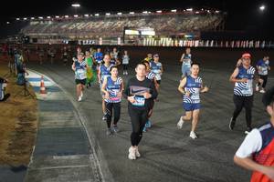 BIB: 
                            <button type="button" onclick="openModal(24635978)" class="btn btn-primary btn-sm float-right btn-popup" data-toggle="modal" data-target=".modal-high-quality">
                        <i class="fas fa-shopping-cart"></i> Add to Cart
                    </button>
                                            <button type="button" onclick="isThisMe(24635978, true)" class="btn btn-success btn-sm float-right btn-popup btn-isme hidden" data-toggle="tooltip" data-placement="bottom" title="นี่คือรูปของคุณใช่ไหม คลิกที่นี่เพื่อเอาเข้าอัลบั้ม">
                        <i class="fas fa-plus"></i> Add to album
                    </button>
                    <button type="button" onclick="isThisMe(24635978, false)" class="btn btn-warning btn-sm float-right btn-popup btn-isnotme hidden">
                        <i class="fas fa-ban"></i> Remove from album
                    </button>