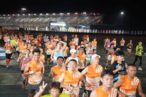 BIB: 21038, 23801, 8549
                            <button type="button" onclick="openModal(23112491)" class="btn btn-primary btn-sm float-right btn-popup" data-toggle="modal" data-target=".modal-high-quality">
                        <i class="fas fa-shopping-cart"></i> Add to Cart
                    </button>
                                            <button type="button" onclick="isThisMe(23112491, true)" class="btn btn-success btn-sm float-right btn-popup btn-isme hidden" data-toggle="tooltip" data-placement="bottom" title="นี่คือรูปของคุณใช่ไหม คลิกที่นี่เพื่อเอาเข้าอัลบั้ม">
                        <i class="fas fa-plus"></i> Add to album
                    </button>
                    <button type="button" onclick="isThisMe(23112491, false)" class="btn btn-warning btn-sm float-right btn-popup btn-isnotme hidden">
                        <i class="fas fa-ban"></i> Remove from album
                    </button>