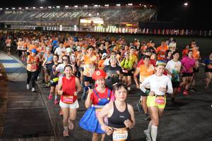 BIB: 27038, 23245, 28693
                            <button type="button" onclick="openModal(23228127)" class="btn btn-primary btn-sm float-right btn-popup" data-toggle="modal" data-target=".modal-high-quality">
                        <i class="fas fa-shopping-cart"></i> Add to Cart
                    </button>
                                            <button type="button" onclick="isThisMe(23228127, true)" class="btn btn-success btn-sm float-right btn-popup btn-isme hidden" data-toggle="tooltip" data-placement="bottom" title="นี่คือรูปของคุณใช่ไหม คลิกที่นี่เพื่อเอาเข้าอัลบั้ม">
                        <i class="fas fa-plus"></i> Add to album
                    </button>
                    <button type="button" onclick="isThisMe(23228127, false)" class="btn btn-warning btn-sm float-right btn-popup btn-isnotme hidden">
                        <i class="fas fa-ban"></i> Remove from album
                    </button>