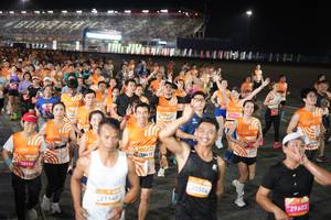 BIB: 28998, 21140, 24410, 24825, 20504, 29603, 245
                            <button type="button" onclick="openModal(23230656)" class="btn btn-primary btn-sm float-right btn-popup" data-toggle="modal" data-target=".modal-high-quality">
                        <i class="fas fa-shopping-cart"></i> Add to Cart
                    </button>
                                            <button type="button" onclick="isThisMe(23230656, true)" class="btn btn-success btn-sm float-right btn-popup btn-isme hidden" data-toggle="tooltip" data-placement="bottom" title="นี่คือรูปของคุณใช่ไหม คลิกที่นี่เพื่อเอาเข้าอัลบั้ม">
                        <i class="fas fa-plus"></i> Add to album
                    </button>
                    <button type="button" onclick="isThisMe(23230656, false)" class="btn btn-warning btn-sm float-right btn-popup btn-isnotme hidden">
                        <i class="fas fa-ban"></i> Remove from album
                    </button>