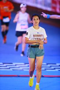 BIB: 
                            <button type="button" onclick="openModal(24618023)" class="btn btn-primary btn-sm float-right btn-popup" data-toggle="modal" data-target=".modal-high-quality">
                        <i class="fas fa-shopping-cart"></i> Add to Cart
                    </button>
                                            <button type="button" onclick="isThisMe(24618023, true)" class="btn btn-success btn-sm float-right btn-popup btn-isme hidden" data-toggle="tooltip" data-placement="bottom" title="นี่คือรูปของคุณใช่ไหม คลิกที่นี่เพื่อเอาเข้าอัลบั้ม">
                        <i class="fas fa-plus"></i> Add to album
                    </button>
                    <button type="button" onclick="isThisMe(24618023, false)" class="btn btn-warning btn-sm float-right btn-popup btn-isnotme hidden">
                        <i class="fas fa-ban"></i> Remove from album
                    </button>