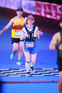 BIB: 
                            <button type="button" onclick="openModal(24616166)" class="btn btn-primary btn-sm float-right btn-popup" data-toggle="modal" data-target=".modal-high-quality">
                        <i class="fas fa-shopping-cart"></i> Add to Cart
                    </button>
                                            <button type="button" onclick="isThisMe(24616166, true)" class="btn btn-success btn-sm float-right btn-popup btn-isme hidden" data-toggle="tooltip" data-placement="bottom" title="นี่คือรูปของคุณใช่ไหม คลิกที่นี่เพื่อเอาเข้าอัลบั้ม">
                        <i class="fas fa-plus"></i> Add to album
                    </button>
                    <button type="button" onclick="isThisMe(24616166, false)" class="btn btn-warning btn-sm float-right btn-popup btn-isnotme hidden">
                        <i class="fas fa-ban"></i> Remove from album
                    </button>