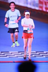 BIB: 
                            <button type="button" onclick="openModal(24615965)" class="btn btn-primary btn-sm float-right btn-popup" data-toggle="modal" data-target=".modal-high-quality">
                        <i class="fas fa-shopping-cart"></i> Add to Cart
                    </button>
                                            <button type="button" onclick="isThisMe(24615965, true)" class="btn btn-success btn-sm float-right btn-popup btn-isme hidden" data-toggle="tooltip" data-placement="bottom" title="นี่คือรูปของคุณใช่ไหม คลิกที่นี่เพื่อเอาเข้าอัลบั้ม">
                        <i class="fas fa-plus"></i> Add to album
                    </button>
                    <button type="button" onclick="isThisMe(24615965, false)" class="btn btn-warning btn-sm float-right btn-popup btn-isnotme hidden">
                        <i class="fas fa-ban"></i> Remove from album
                    </button>