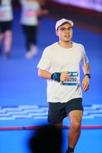 BIB: 
                            <button type="button" onclick="openModal(24616852)" class="btn btn-primary btn-sm float-right btn-popup" data-toggle="modal" data-target=".modal-high-quality">
                        <i class="fas fa-shopping-cart"></i> Add to Cart
                    </button>
                                            <button type="button" onclick="isThisMe(24616852, true)" class="btn btn-success btn-sm float-right btn-popup btn-isme hidden" data-toggle="tooltip" data-placement="bottom" title="นี่คือรูปของคุณใช่ไหม คลิกที่นี่เพื่อเอาเข้าอัลบั้ม">
                        <i class="fas fa-plus"></i> Add to album
                    </button>
                    <button type="button" onclick="isThisMe(24616852, false)" class="btn btn-warning btn-sm float-right btn-popup btn-isnotme hidden">
                        <i class="fas fa-ban"></i> Remove from album
                    </button>