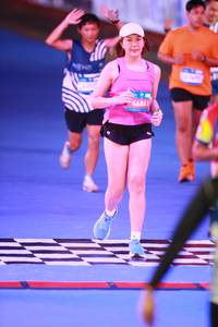 BIB: 
                            <button type="button" onclick="openModal(24614742)" class="btn btn-primary btn-sm float-right btn-popup" data-toggle="modal" data-target=".modal-high-quality">
                        <i class="fas fa-shopping-cart"></i> Add to Cart
                    </button>
                                            <button type="button" onclick="isThisMe(24614742, true)" class="btn btn-success btn-sm float-right btn-popup btn-isme hidden" data-toggle="tooltip" data-placement="bottom" title="นี่คือรูปของคุณใช่ไหม คลิกที่นี่เพื่อเอาเข้าอัลบั้ม">
                        <i class="fas fa-plus"></i> Add to album
                    </button>
                    <button type="button" onclick="isThisMe(24614742, false)" class="btn btn-warning btn-sm float-right btn-popup btn-isnotme hidden">
                        <i class="fas fa-ban"></i> Remove from album
                    </button>