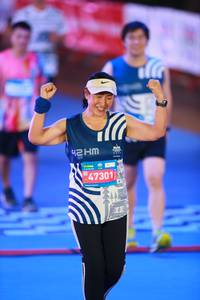 BIB: 
                            <button type="button" onclick="openModal(24618568)" class="btn btn-primary btn-sm float-right btn-popup" data-toggle="modal" data-target=".modal-high-quality">
                        <i class="fas fa-shopping-cart"></i> Add to Cart
                    </button>
                                            <button type="button" onclick="isThisMe(24618568, true)" class="btn btn-success btn-sm float-right btn-popup btn-isme hidden" data-toggle="tooltip" data-placement="bottom" title="นี่คือรูปของคุณใช่ไหม คลิกที่นี่เพื่อเอาเข้าอัลบั้ม">
                        <i class="fas fa-plus"></i> Add to album
                    </button>
                    <button type="button" onclick="isThisMe(24618568, false)" class="btn btn-warning btn-sm float-right btn-popup btn-isnotme hidden">
                        <i class="fas fa-ban"></i> Remove from album
                    </button>