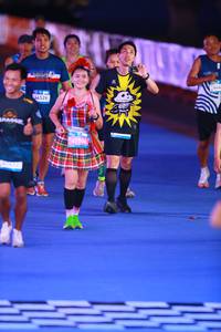 BIB: 
                            <button type="button" onclick="openModal(24620066)" class="btn btn-primary btn-sm float-right btn-popup" data-toggle="modal" data-target=".modal-high-quality">
                        <i class="fas fa-shopping-cart"></i> Add to Cart
                    </button>
                                            <button type="button" onclick="isThisMe(24620066, true)" class="btn btn-success btn-sm float-right btn-popup btn-isme hidden" data-toggle="tooltip" data-placement="bottom" title="นี่คือรูปของคุณใช่ไหม คลิกที่นี่เพื่อเอาเข้าอัลบั้ม">
                        <i class="fas fa-plus"></i> Add to album
                    </button>
                    <button type="button" onclick="isThisMe(24620066, false)" class="btn btn-warning btn-sm float-right btn-popup btn-isnotme hidden">
                        <i class="fas fa-ban"></i> Remove from album
                    </button>