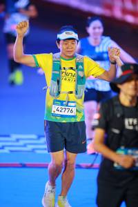 BIB: 
                            <button type="button" onclick="openModal(24619739)" class="btn btn-primary btn-sm float-right btn-popup" data-toggle="modal" data-target=".modal-high-quality">
                        <i class="fas fa-shopping-cart"></i> Add to Cart
                    </button>
                                            <button type="button" onclick="isThisMe(24619739, true)" class="btn btn-success btn-sm float-right btn-popup btn-isme hidden" data-toggle="tooltip" data-placement="bottom" title="นี่คือรูปของคุณใช่ไหม คลิกที่นี่เพื่อเอาเข้าอัลบั้ม">
                        <i class="fas fa-plus"></i> Add to album
                    </button>
                    <button type="button" onclick="isThisMe(24619739, false)" class="btn btn-warning btn-sm float-right btn-popup btn-isnotme hidden">
                        <i class="fas fa-ban"></i> Remove from album
                    </button>