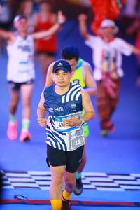 BIB: 
                            <button type="button" onclick="openModal(24613578)" class="btn btn-primary btn-sm float-right btn-popup" data-toggle="modal" data-target=".modal-high-quality">
                        <i class="fas fa-shopping-cart"></i> Add to Cart
                    </button>
                                            <button type="button" onclick="isThisMe(24613578, true)" class="btn btn-success btn-sm float-right btn-popup btn-isme hidden" data-toggle="tooltip" data-placement="bottom" title="นี่คือรูปของคุณใช่ไหม คลิกที่นี่เพื่อเอาเข้าอัลบั้ม">
                        <i class="fas fa-plus"></i> Add to album
                    </button>
                    <button type="button" onclick="isThisMe(24613578, false)" class="btn btn-warning btn-sm float-right btn-popup btn-isnotme hidden">
                        <i class="fas fa-ban"></i> Remove from album
                    </button>