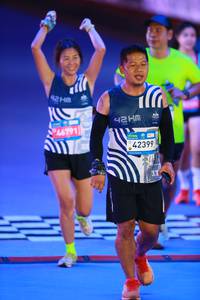 BIB: 
                            <button type="button" onclick="openModal(24618578)" class="btn btn-primary btn-sm float-right btn-popup" data-toggle="modal" data-target=".modal-high-quality">
                        <i class="fas fa-shopping-cart"></i> Add to Cart
                    </button>
                                            <button type="button" onclick="isThisMe(24618578, true)" class="btn btn-success btn-sm float-right btn-popup btn-isme hidden" data-toggle="tooltip" data-placement="bottom" title="นี่คือรูปของคุณใช่ไหม คลิกที่นี่เพื่อเอาเข้าอัลบั้ม">
                        <i class="fas fa-plus"></i> Add to album
                    </button>
                    <button type="button" onclick="isThisMe(24618578, false)" class="btn btn-warning btn-sm float-right btn-popup btn-isnotme hidden">
                        <i class="fas fa-ban"></i> Remove from album
                    </button>