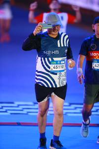 BIB: 
                            <button type="button" onclick="openModal(24620601)" class="btn btn-primary btn-sm float-right btn-popup" data-toggle="modal" data-target=".modal-high-quality">
                        <i class="fas fa-shopping-cart"></i> Add to Cart
                    </button>
                                            <button type="button" onclick="isThisMe(24620601, true)" class="btn btn-success btn-sm float-right btn-popup btn-isme hidden" data-toggle="tooltip" data-placement="bottom" title="นี่คือรูปของคุณใช่ไหม คลิกที่นี่เพื่อเอาเข้าอัลบั้ม">
                        <i class="fas fa-plus"></i> Add to album
                    </button>
                    <button type="button" onclick="isThisMe(24620601, false)" class="btn btn-warning btn-sm float-right btn-popup btn-isnotme hidden">
                        <i class="fas fa-ban"></i> Remove from album
                    </button>