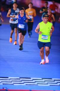 BIB: 
                            <button type="button" onclick="openModal(24613350)" class="btn btn-primary btn-sm float-right btn-popup" data-toggle="modal" data-target=".modal-high-quality">
                        <i class="fas fa-shopping-cart"></i> Add to Cart
                    </button>
                                            <button type="button" onclick="isThisMe(24613350, true)" class="btn btn-success btn-sm float-right btn-popup btn-isme hidden" data-toggle="tooltip" data-placement="bottom" title="นี่คือรูปของคุณใช่ไหม คลิกที่นี่เพื่อเอาเข้าอัลบั้ม">
                        <i class="fas fa-plus"></i> Add to album
                    </button>
                    <button type="button" onclick="isThisMe(24613350, false)" class="btn btn-warning btn-sm float-right btn-popup btn-isnotme hidden">
                        <i class="fas fa-ban"></i> Remove from album
                    </button>