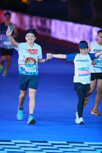 BIB: 
                            <button type="button" onclick="openModal(24622042)" class="btn btn-primary btn-sm float-right btn-popup" data-toggle="modal" data-target=".modal-high-quality">
                        <i class="fas fa-shopping-cart"></i> Add to Cart
                    </button>
                                            <button type="button" onclick="isThisMe(24622042, true)" class="btn btn-success btn-sm float-right btn-popup btn-isme hidden" data-toggle="tooltip" data-placement="bottom" title="นี่คือรูปของคุณใช่ไหม คลิกที่นี่เพื่อเอาเข้าอัลบั้ม">
                        <i class="fas fa-plus"></i> Add to album
                    </button>
                    <button type="button" onclick="isThisMe(24622042, false)" class="btn btn-warning btn-sm float-right btn-popup btn-isnotme hidden">
                        <i class="fas fa-ban"></i> Remove from album
                    </button>