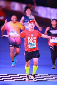 BIB: 
                            <button type="button" onclick="openModal(24613134)" class="btn btn-primary btn-sm float-right btn-popup" data-toggle="modal" data-target=".modal-high-quality">
                        <i class="fas fa-shopping-cart"></i> Add to Cart
                    </button>
                                            <button type="button" onclick="isThisMe(24613134, true)" class="btn btn-success btn-sm float-right btn-popup btn-isme hidden" data-toggle="tooltip" data-placement="bottom" title="นี่คือรูปของคุณใช่ไหม คลิกที่นี่เพื่อเอาเข้าอัลบั้ม">
                        <i class="fas fa-plus"></i> Add to album
                    </button>
                    <button type="button" onclick="isThisMe(24613134, false)" class="btn btn-warning btn-sm float-right btn-popup btn-isnotme hidden">
                        <i class="fas fa-ban"></i> Remove from album
                    </button>