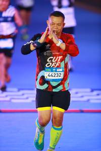 BIB: 
                            <button type="button" onclick="openModal(24618974)" class="btn btn-primary btn-sm float-right btn-popup" data-toggle="modal" data-target=".modal-high-quality">
                        <i class="fas fa-shopping-cart"></i> Add to Cart
                    </button>
                                            <button type="button" onclick="isThisMe(24618974, true)" class="btn btn-success btn-sm float-right btn-popup btn-isme hidden" data-toggle="tooltip" data-placement="bottom" title="นี่คือรูปของคุณใช่ไหม คลิกที่นี่เพื่อเอาเข้าอัลบั้ม">
                        <i class="fas fa-plus"></i> Add to album
                    </button>
                    <button type="button" onclick="isThisMe(24618974, false)" class="btn btn-warning btn-sm float-right btn-popup btn-isnotme hidden">
                        <i class="fas fa-ban"></i> Remove from album
                    </button>