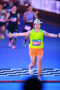 BIB: 
                            <button type="button" onclick="openModal(24616118)" class="btn btn-primary btn-sm float-right btn-popup" data-toggle="modal" data-target=".modal-high-quality">
                        <i class="fas fa-shopping-cart"></i> Add to Cart
                    </button>
                                            <button type="button" onclick="isThisMe(24616118, true)" class="btn btn-success btn-sm float-right btn-popup btn-isme hidden" data-toggle="tooltip" data-placement="bottom" title="นี่คือรูปของคุณใช่ไหม คลิกที่นี่เพื่อเอาเข้าอัลบั้ม">
                        <i class="fas fa-plus"></i> Add to album
                    </button>
                    <button type="button" onclick="isThisMe(24616118, false)" class="btn btn-warning btn-sm float-right btn-popup btn-isnotme hidden">
                        <i class="fas fa-ban"></i> Remove from album
                    </button>