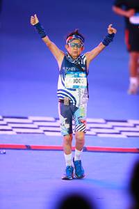 BIB: 2000
                            <button type="button" onclick="openModal(22945734)" class="btn btn-primary btn-sm float-right btn-popup" data-toggle="modal" data-target=".modal-high-quality">
                        <i class="fas fa-shopping-cart"></i> Add to Cart
                    </button>
                                            <button type="button" onclick="isThisMe(22945734, true)" class="btn btn-success btn-sm float-right btn-popup btn-isme hidden" data-toggle="tooltip" data-placement="bottom" title="นี่คือรูปของคุณใช่ไหม คลิกที่นี่เพื่อเอาเข้าอัลบั้ม">
                        <i class="fas fa-plus"></i> Add to album
                    </button>
                    <button type="button" onclick="isThisMe(22945734, false)" class="btn btn-warning btn-sm float-right btn-popup btn-isnotme hidden">
                        <i class="fas fa-ban"></i> Remove from album
                    </button>