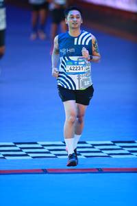 BIB: 42231
                            <button type="button" onclick="openModal(22975353)" class="btn btn-primary btn-sm float-right btn-popup" data-toggle="modal" data-target=".modal-high-quality">
                        <i class="fas fa-shopping-cart"></i> Add to Cart
                    </button>
                                            <button type="button" onclick="isThisMe(22975353, true)" class="btn btn-success btn-sm float-right btn-popup btn-isme hidden" data-toggle="tooltip" data-placement="bottom" title="นี่คือรูปของคุณใช่ไหม คลิกที่นี่เพื่อเอาเข้าอัลบั้ม">
                        <i class="fas fa-plus"></i> Add to album
                    </button>
                    <button type="button" onclick="isThisMe(22975353, false)" class="btn btn-warning btn-sm float-right btn-popup btn-isnotme hidden">
                        <i class="fas fa-ban"></i> Remove from album
                    </button>