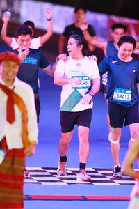 BIB: 
                            <button type="button" onclick="openModal(23106288)" class="btn btn-primary btn-sm float-right btn-popup" data-toggle="modal" data-target=".modal-high-quality">
                        <i class="fas fa-shopping-cart"></i> Add to Cart
                    </button>
                                            <button type="button" onclick="isThisMe(23106288, true)" class="btn btn-success btn-sm float-right btn-popup btn-isme hidden" data-toggle="tooltip" data-placement="bottom" title="นี่คือรูปของคุณใช่ไหม คลิกที่นี่เพื่อเอาเข้าอัลบั้ม">
                        <i class="fas fa-plus"></i> Add to album
                    </button>
                    <button type="button" onclick="isThisMe(23106288, false)" class="btn btn-warning btn-sm float-right btn-popup btn-isnotme hidden">
                        <i class="fas fa-ban"></i> Remove from album
                    </button>