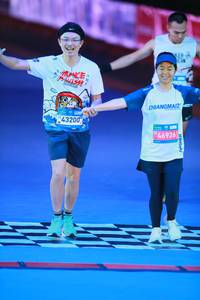 BIB: 
                            <button type="button" onclick="openModal(23119089)" class="btn btn-primary btn-sm float-right btn-popup" data-toggle="modal" data-target=".modal-high-quality">
                        <i class="fas fa-shopping-cart"></i> Add to Cart
                    </button>
                                            <button type="button" onclick="isThisMe(23119089, true)" class="btn btn-success btn-sm float-right btn-popup btn-isme hidden" data-toggle="tooltip" data-placement="bottom" title="นี่คือรูปของคุณใช่ไหม คลิกที่นี่เพื่อเอาเข้าอัลบั้ม">
                        <i class="fas fa-plus"></i> Add to album
                    </button>
                    <button type="button" onclick="isThisMe(23119089, false)" class="btn btn-warning btn-sm float-right btn-popup btn-isnotme hidden">
                        <i class="fas fa-ban"></i> Remove from album
                    </button>