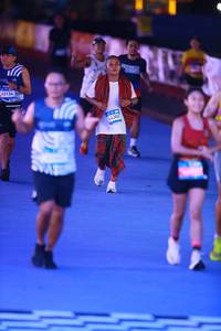 BIB: 43134, 44306
                            <button type="button" onclick="openModal(22937184)" class="btn btn-primary btn-sm float-right btn-popup" data-toggle="modal" data-target=".modal-high-quality">
                        <i class="fas fa-shopping-cart"></i> Add to Cart
                    </button>
                                            <button type="button" onclick="isThisMe(22937184, true)" class="btn btn-success btn-sm float-right btn-popup btn-isme hidden" data-toggle="tooltip" data-placement="bottom" title="นี่คือรูปของคุณใช่ไหม คลิกที่นี่เพื่อเอาเข้าอัลบั้ม">
                        <i class="fas fa-plus"></i> Add to album
                    </button>
                    <button type="button" onclick="isThisMe(22937184, false)" class="btn btn-warning btn-sm float-right btn-popup btn-isnotme hidden">
                        <i class="fas fa-ban"></i> Remove from album
                    </button>