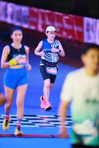 BIB: 165, 46350
                            <button type="button" onclick="openModal(22935890)" class="btn btn-primary btn-sm float-right btn-popup" data-toggle="modal" data-target=".modal-high-quality">
                        <i class="fas fa-shopping-cart"></i> Add to Cart
                    </button>
                                            <button type="button" onclick="isThisMe(22935890, true)" class="btn btn-success btn-sm float-right btn-popup btn-isme hidden" data-toggle="tooltip" data-placement="bottom" title="นี่คือรูปของคุณใช่ไหม คลิกที่นี่เพื่อเอาเข้าอัลบั้ม">
                        <i class="fas fa-plus"></i> Add to album
                    </button>
                    <button type="button" onclick="isThisMe(22935890, false)" class="btn btn-warning btn-sm float-right btn-popup btn-isnotme hidden">
                        <i class="fas fa-ban"></i> Remove from album
                    </button>