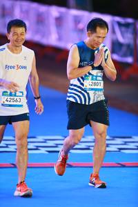 BIB: 42563, 42801
                            <button type="button" onclick="openModal(23042823)" class="btn btn-primary btn-sm float-right btn-popup" data-toggle="modal" data-target=".modal-high-quality">
                        <i class="fas fa-shopping-cart"></i> Add to Cart
                    </button>
                                            <button type="button" onclick="isThisMe(23042823, true)" class="btn btn-success btn-sm float-right btn-popup btn-isme hidden" data-toggle="tooltip" data-placement="bottom" title="นี่คือรูปของคุณใช่ไหม คลิกที่นี่เพื่อเอาเข้าอัลบั้ม">
                        <i class="fas fa-plus"></i> Add to album
                    </button>
                    <button type="button" onclick="isThisMe(23042823, false)" class="btn btn-warning btn-sm float-right btn-popup btn-isnotme hidden">
                        <i class="fas fa-ban"></i> Remove from album
                    </button>