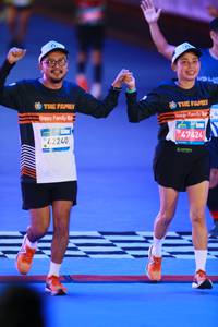 BIB: 42240, 47424
                            <button type="button" onclick="openModal(23084820)" class="btn btn-primary btn-sm float-right btn-popup" data-toggle="modal" data-target=".modal-high-quality">
                        <i class="fas fa-shopping-cart"></i> Add to Cart
                    </button>
                                            <button type="button" onclick="isThisMe(23084820, true)" class="btn btn-success btn-sm float-right btn-popup btn-isme hidden" data-toggle="tooltip" data-placement="bottom" title="นี่คือรูปของคุณใช่ไหม คลิกที่นี่เพื่อเอาเข้าอัลบั้ม">
                        <i class="fas fa-plus"></i> Add to album
                    </button>
                    <button type="button" onclick="isThisMe(23084820, false)" class="btn btn-warning btn-sm float-right btn-popup btn-isnotme hidden">
                        <i class="fas fa-ban"></i> Remove from album
                    </button>