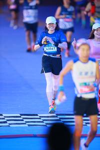 BIB: 
                            <button type="button" onclick="openModal(23737821)" class="btn btn-primary btn-sm float-right btn-popup" data-toggle="modal" data-target=".modal-high-quality">
                        <i class="fas fa-shopping-cart"></i> Add to Cart
                    </button>
                                            <button type="button" onclick="isThisMe(23737821, true)" class="btn btn-success btn-sm float-right btn-popup btn-isme hidden" data-toggle="tooltip" data-placement="bottom" title="นี่คือรูปของคุณใช่ไหม คลิกที่นี่เพื่อเอาเข้าอัลบั้ม">
                        <i class="fas fa-plus"></i> Add to album
                    </button>
                    <button type="button" onclick="isThisMe(23737821, false)" class="btn btn-warning btn-sm float-right btn-popup btn-isnotme hidden">
                        <i class="fas fa-ban"></i> Remove from album
                    </button>