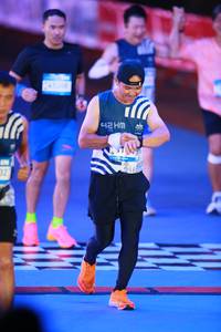 BIB: 
                            <button type="button" onclick="openModal(23735019)" class="btn btn-primary btn-sm float-right btn-popup" data-toggle="modal" data-target=".modal-high-quality">
                        <i class="fas fa-shopping-cart"></i> Add to Cart
                    </button>
                                            <button type="button" onclick="isThisMe(23735019, true)" class="btn btn-success btn-sm float-right btn-popup btn-isme hidden" data-toggle="tooltip" data-placement="bottom" title="นี่คือรูปของคุณใช่ไหม คลิกที่นี่เพื่อเอาเข้าอัลบั้ม">
                        <i class="fas fa-plus"></i> Add to album
                    </button>
                    <button type="button" onclick="isThisMe(23735019, false)" class="btn btn-warning btn-sm float-right btn-popup btn-isnotme hidden">
                        <i class="fas fa-ban"></i> Remove from album
                    </button>